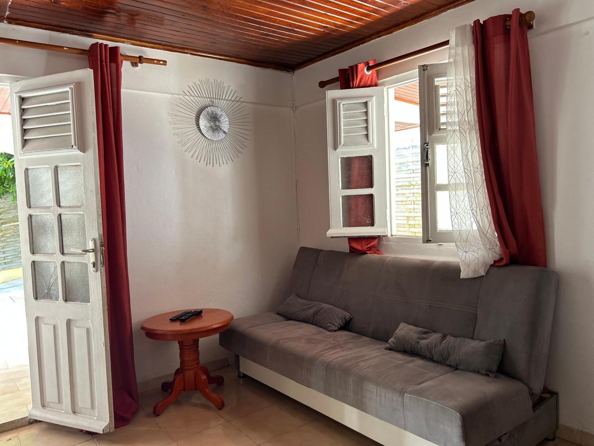 Villa A Louer A Sainte-Anne En Martinique Exteriér fotografie